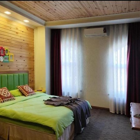Strelets Hotell Bishkek Exteriör bild