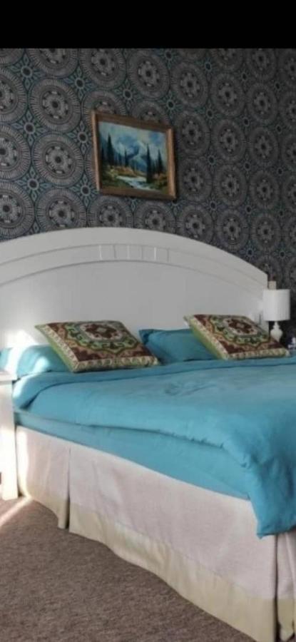 Strelets Hotell Bishkek Exteriör bild