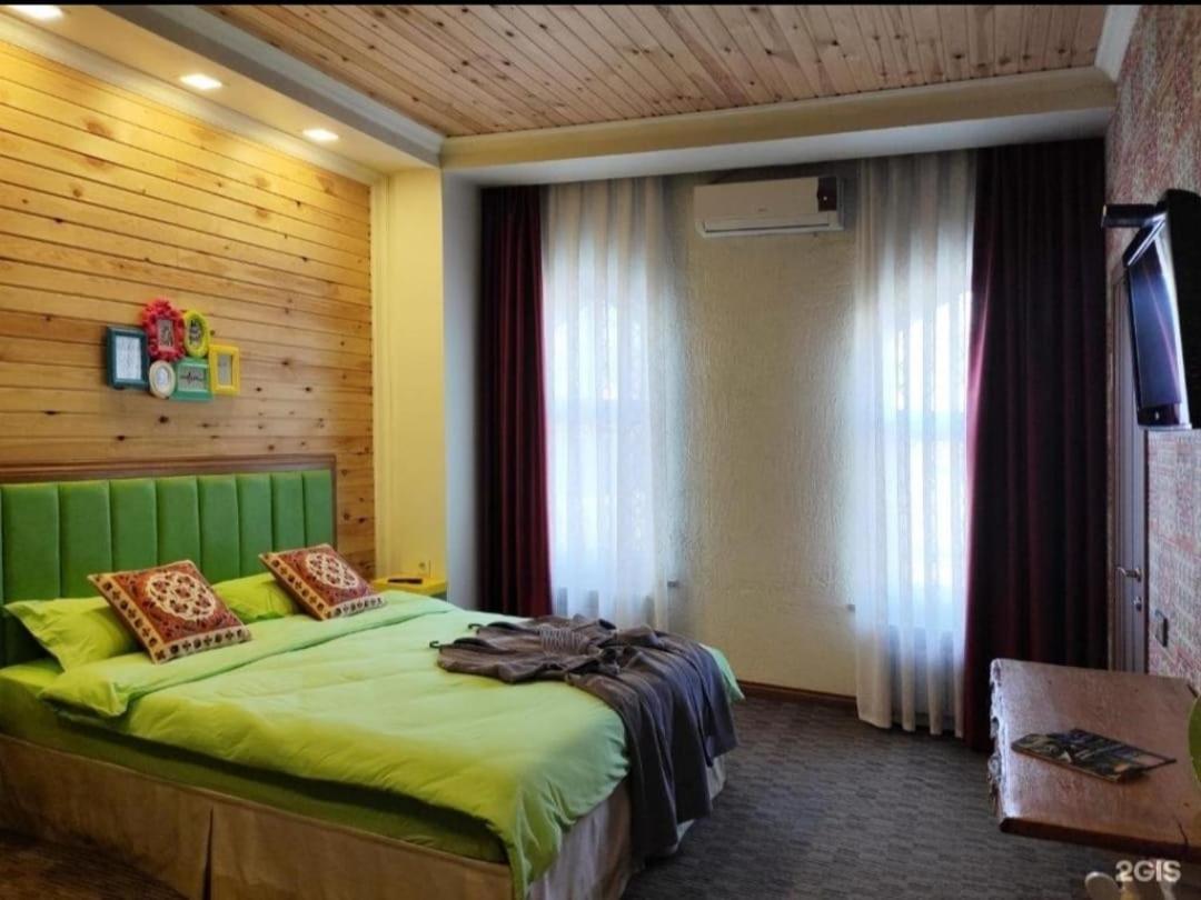 Strelets Hotell Bishkek Exteriör bild