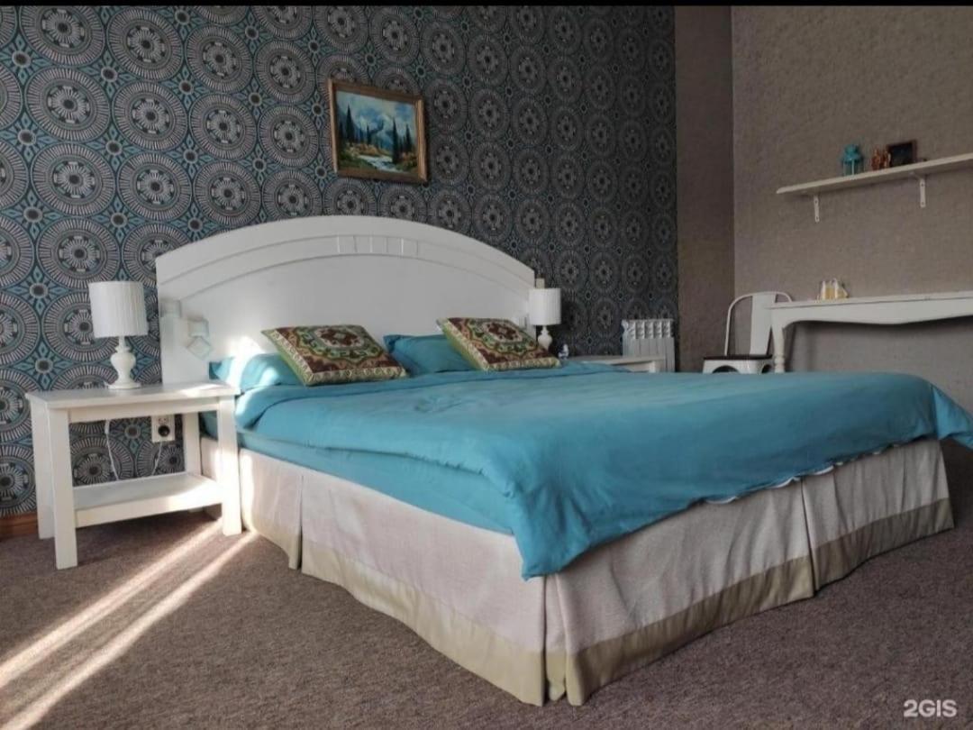 Strelets Hotell Bishkek Exteriör bild